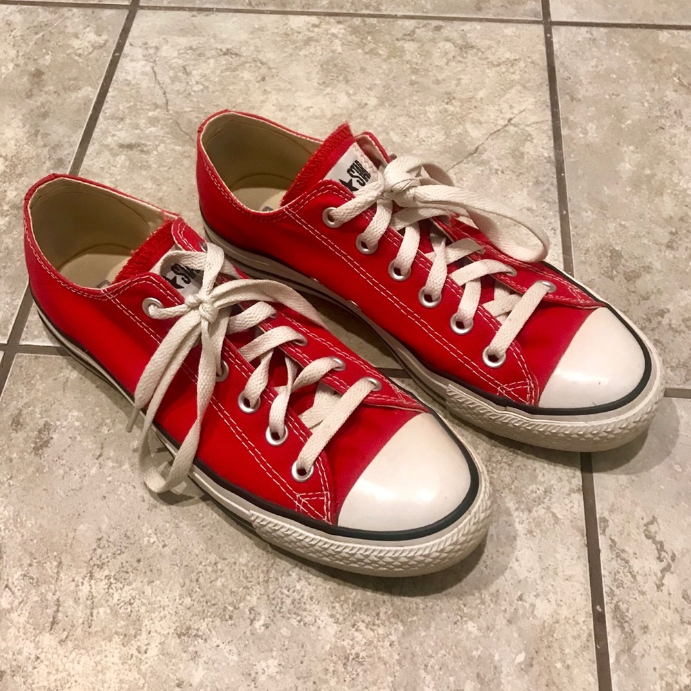 Red converse
